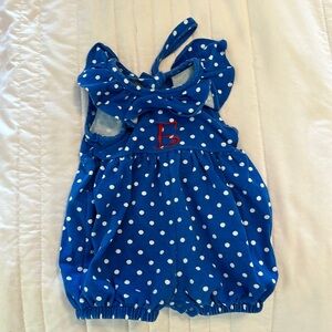 Kelly’s kids romper with “E”